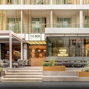 Hotel The Box